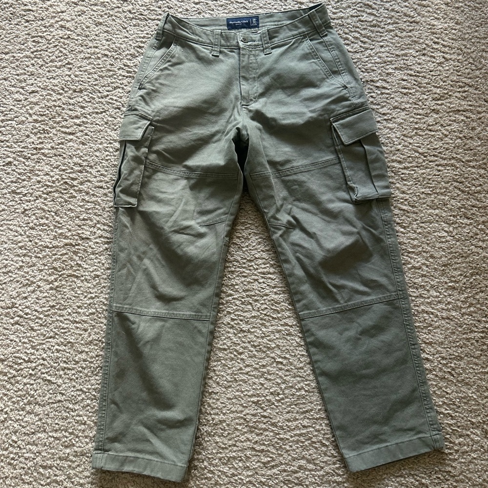 NWT Abercrombie & Fitch Men's Green Cargo Pants Sz 28 x 30L